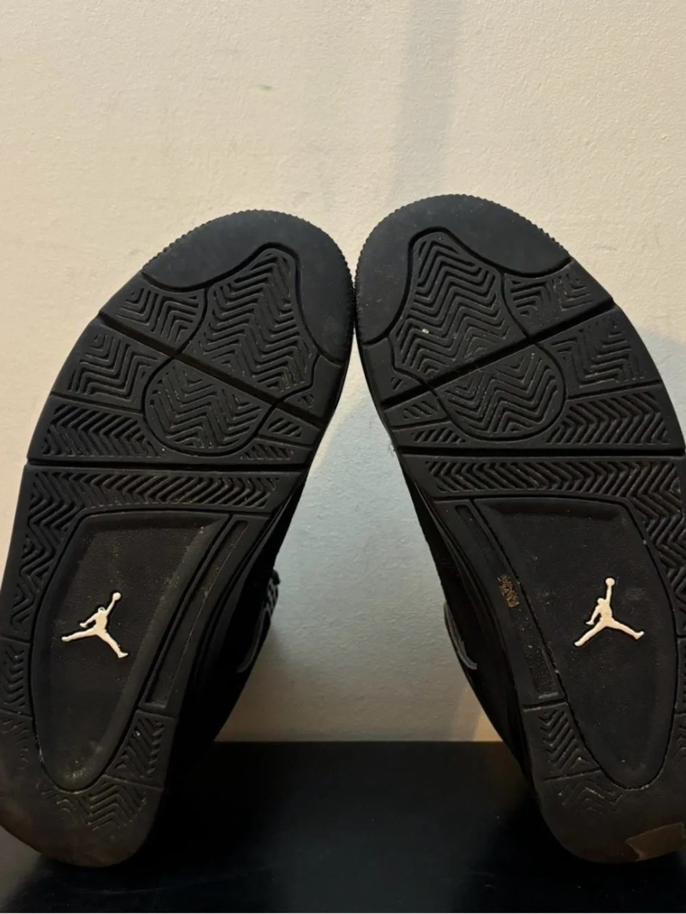 Nike Jordan 4 Retro Black Cat 2020